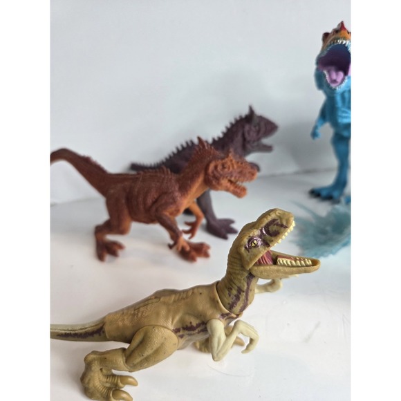 Lot Of 7 Different Brand Detailed Dinosaurs PVC Figures Velociraptor Trex Sound - Picture 9 of 10